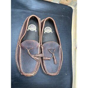 Cabelas Mens 11.5EE Brown Leather Moccasin Slippers With Tassels Slip On